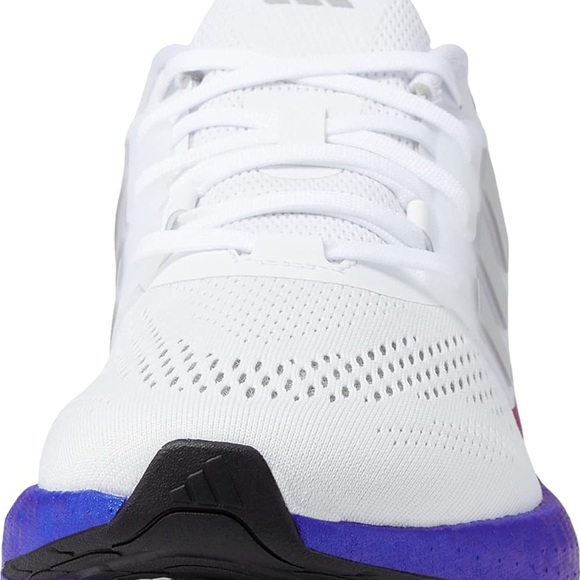 Men’s Adidas Pureboost 22 Running Shoe size 11 New never worn - Picture 6 of 10